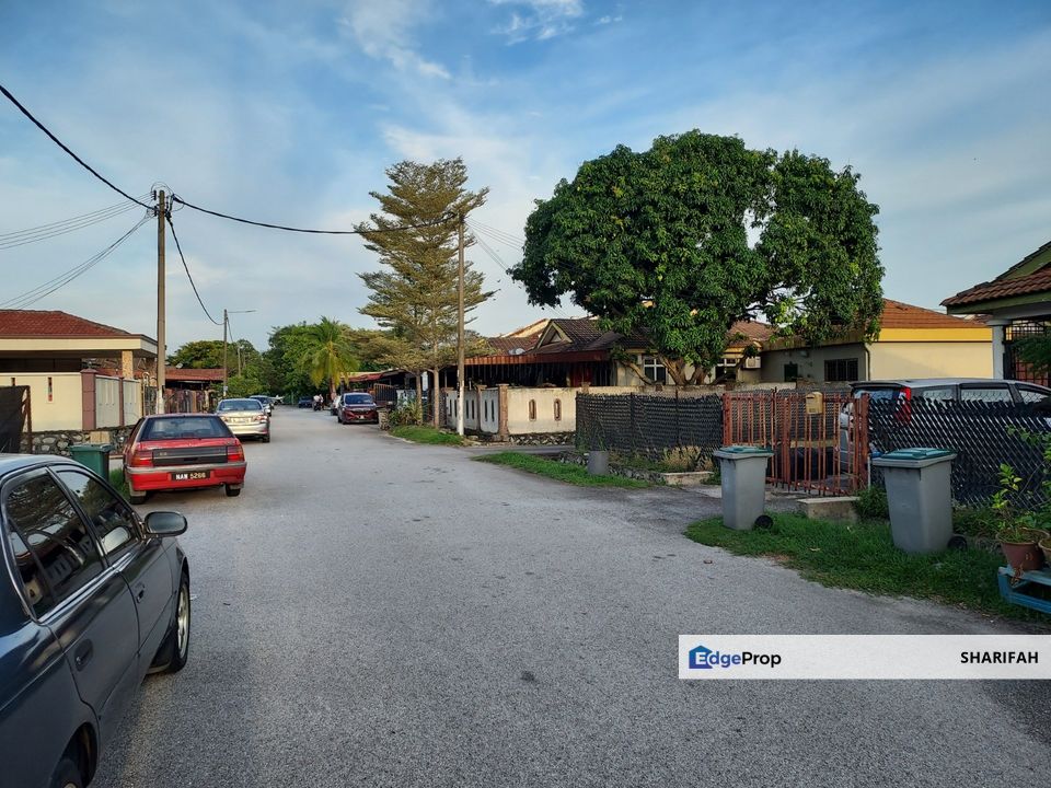 Taman Desa Cempaka 2 Bandar Baru Nilai Rumah Teres Setingkat Paling Murah For Sale, Negeri Sembilan, Nilai