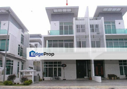 Below market 323k freehold 3 storey clover garden, cyberjaya, Selangor, Cyberjaya