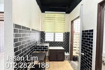 Pangsapuri Tun Teja 1