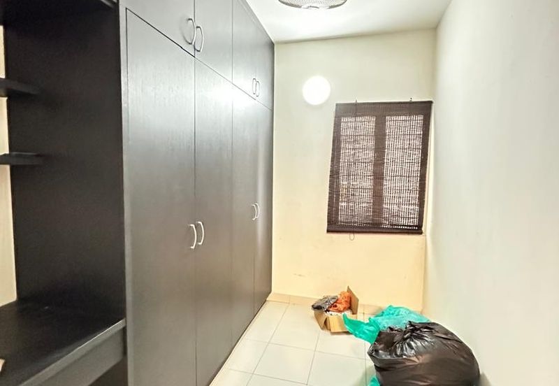 Pangsapuri Akasia, Bandar Botanic