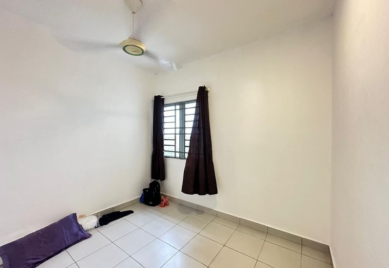 Pangsapuri Akasia, Bandar Botanic