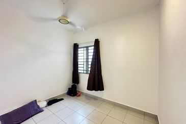 Pangsapuri Akasia, Bandar Botanic