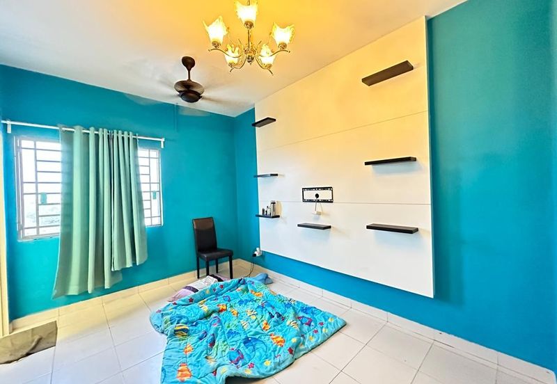 Pangsapuri Akasia, Bandar Botanic