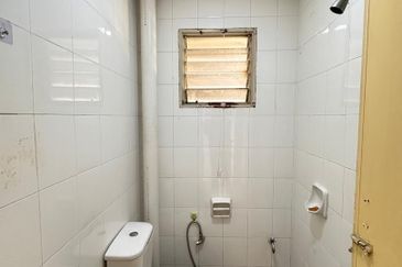 Pangsapuri Akasia, Bandar Botanic