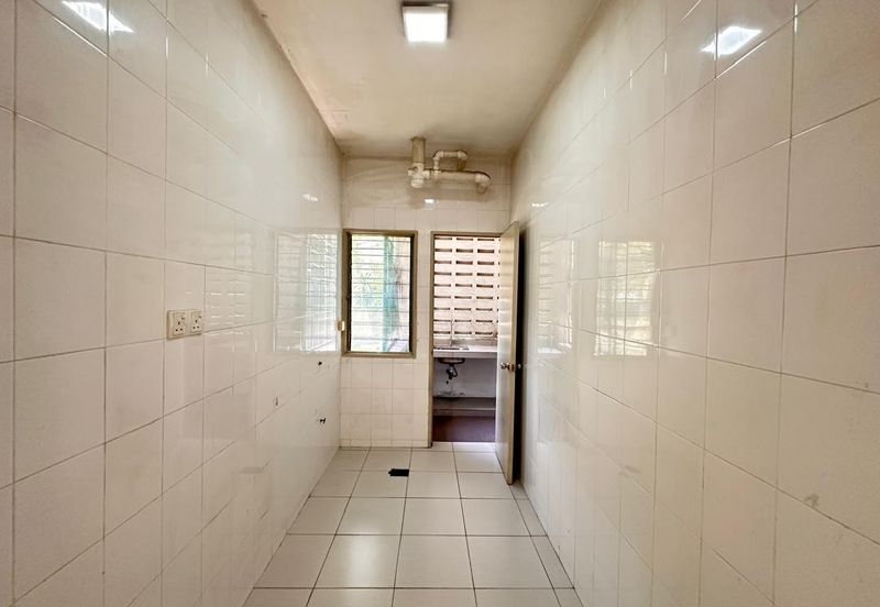 Pangsapuri Akasia, Bandar Botanic