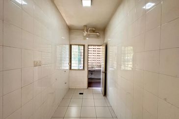 Pangsapuri Akasia, Bandar Botanic