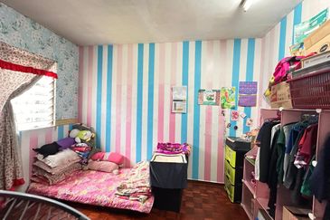 Flat PKNS, Seksyen 24