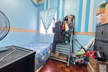 Flat PKNS, Seksyen 24