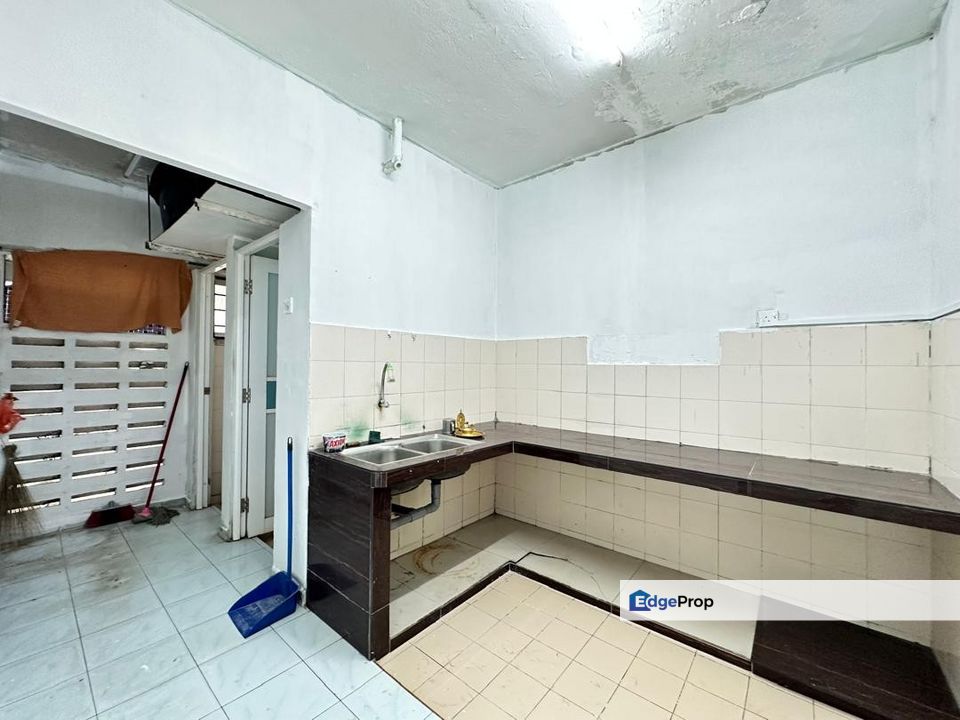 Pangsapuri BUKIT TINGGI 2 Tingkat 2 Full Loan, Selangor, Klang