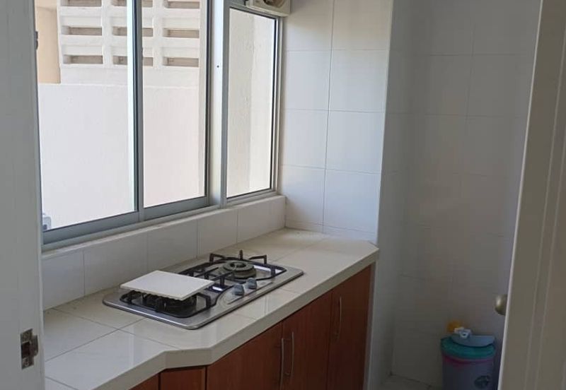 Twin Towers, Ratu Mutiara