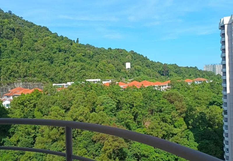 Twin Towers, Ratu Mutiara