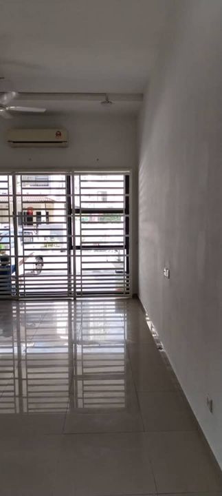 Summerhill Villas Partly Renovation unit , Penang, Relau