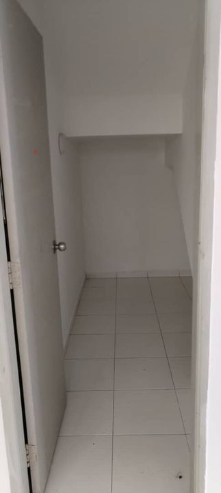 Summerhill Villas Partly Renovation unit , Penang, Relau