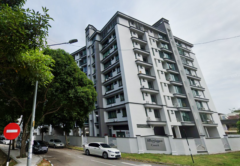 Berjaya Court