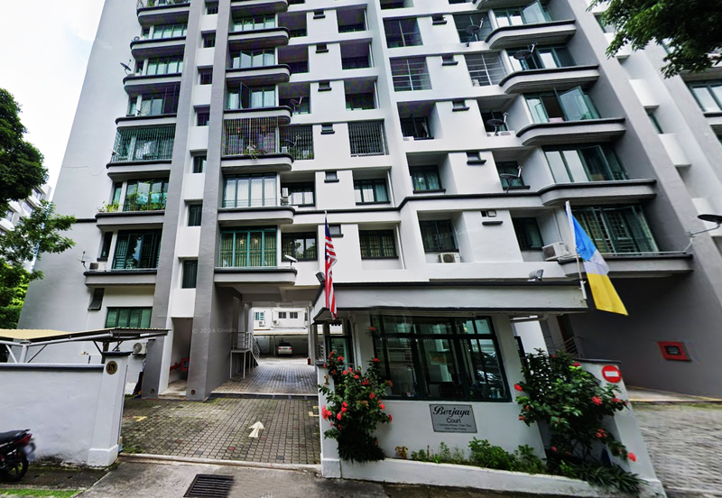 Berjaya Court