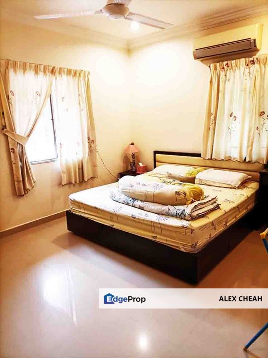 Farlim Jalan Ru Intermediate Corner unit , Penang, Ayer Itam