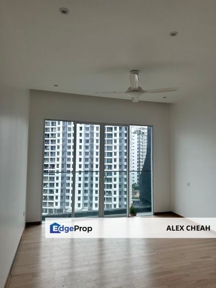 Quay West Condominium, Penang, Bayan Lepas