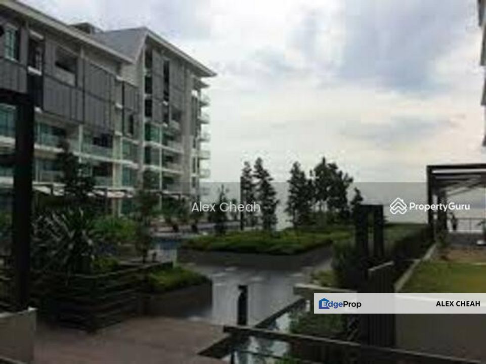 The Light Collection II, Penang, Gelugor