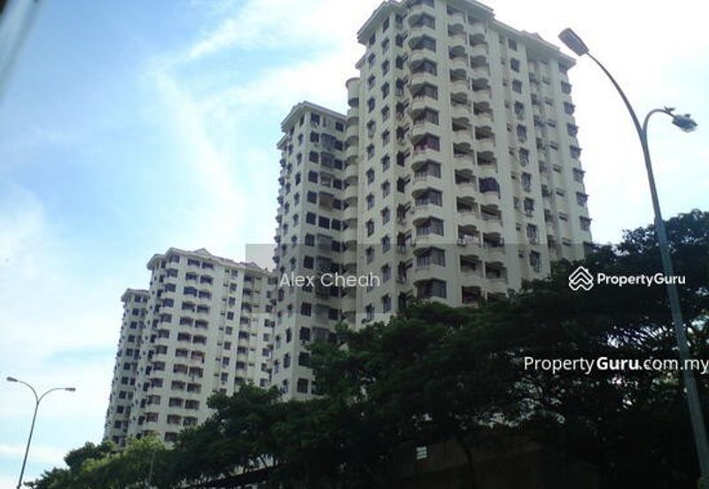 Ferringhi Delima Condominium