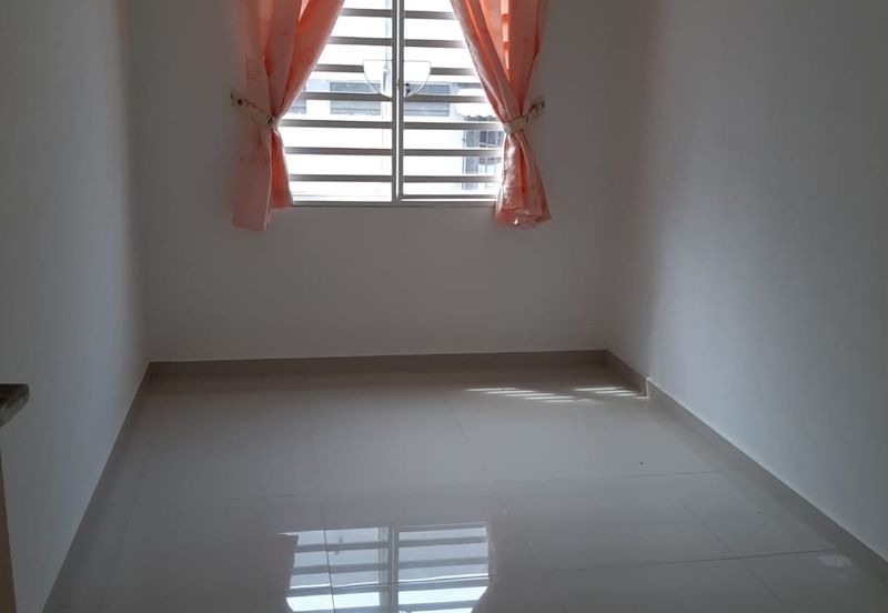 Suria Vista Apartment & Townhouse