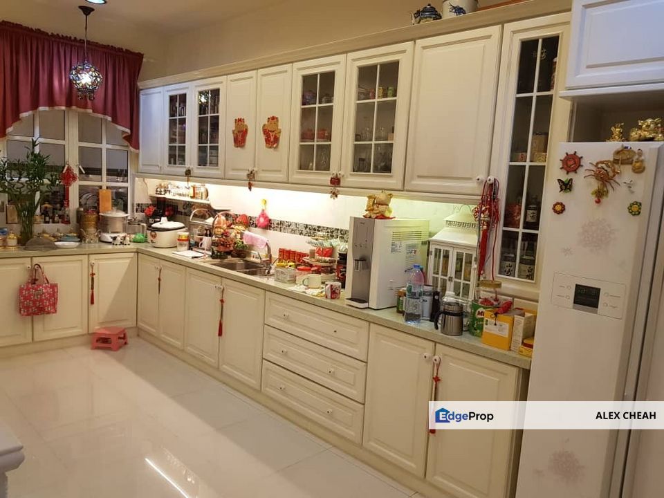 Greenlane Nice Unit Semi-Detached, Penang, Greenlane