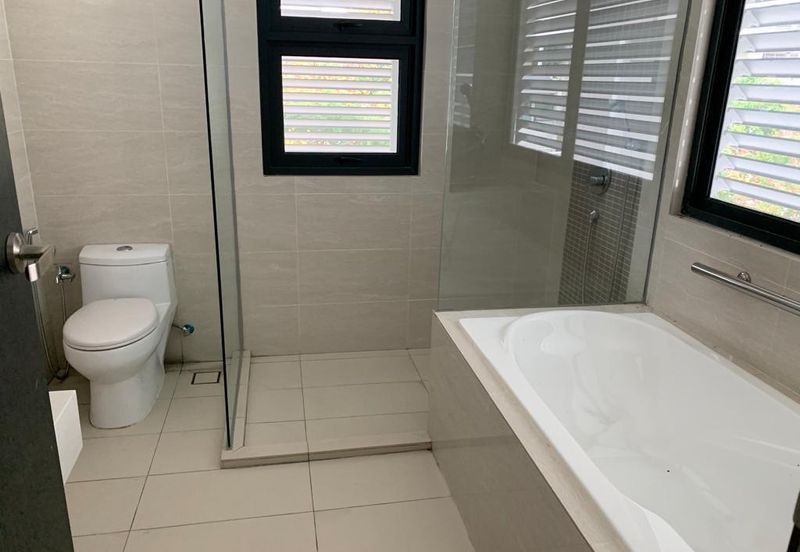 Stramax Residences @ Desaria