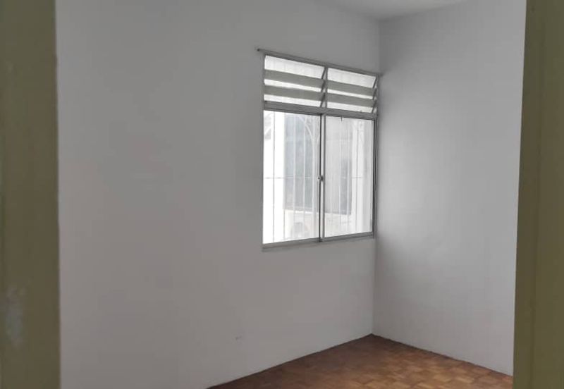 Bukit Awana Condominium