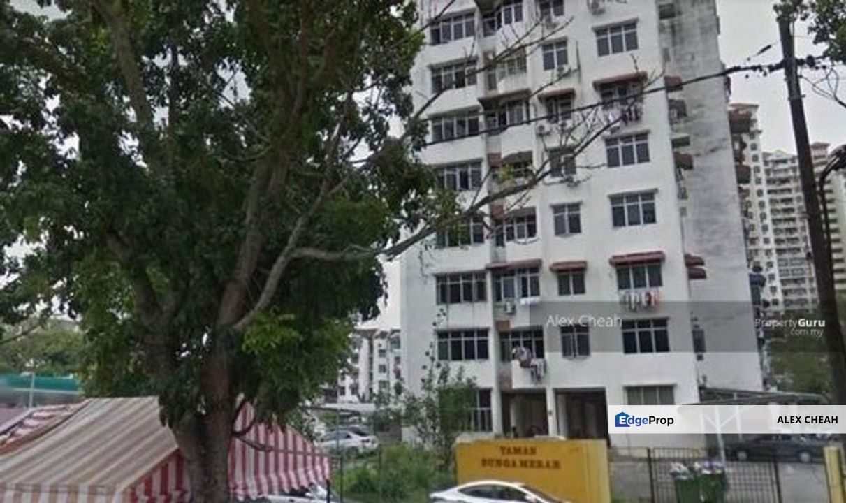 Taman Bunga Merah, Penang, Sungai Dua (Island)