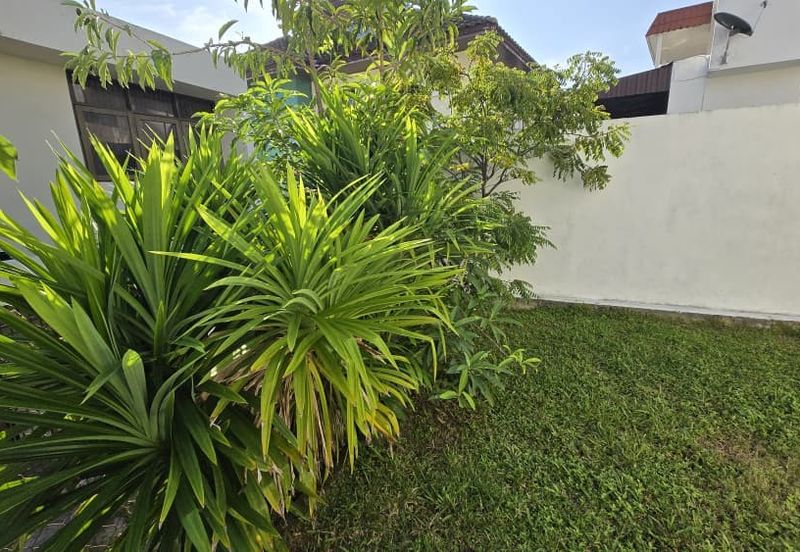 Cangkat Minden Jalan 16