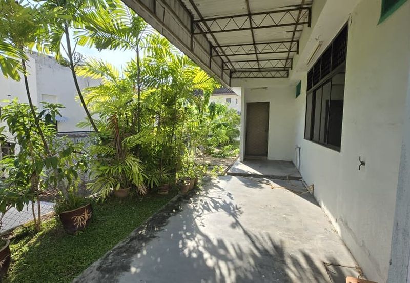 Cangkat Minden Jalan 16