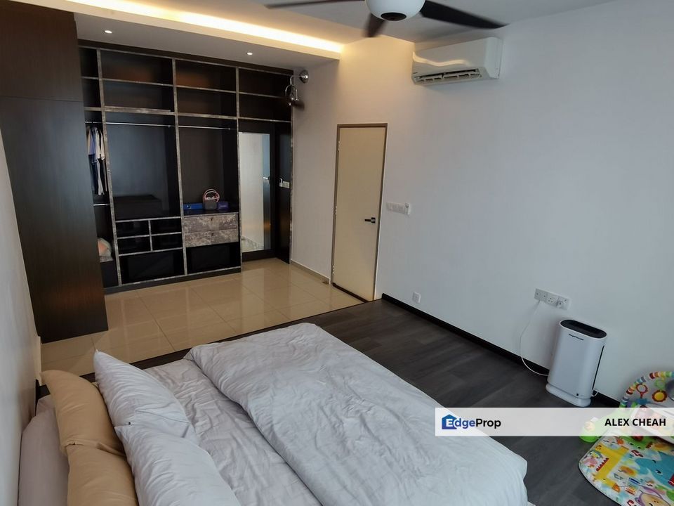 Solaria Residences, Penang, Bayan Lepas