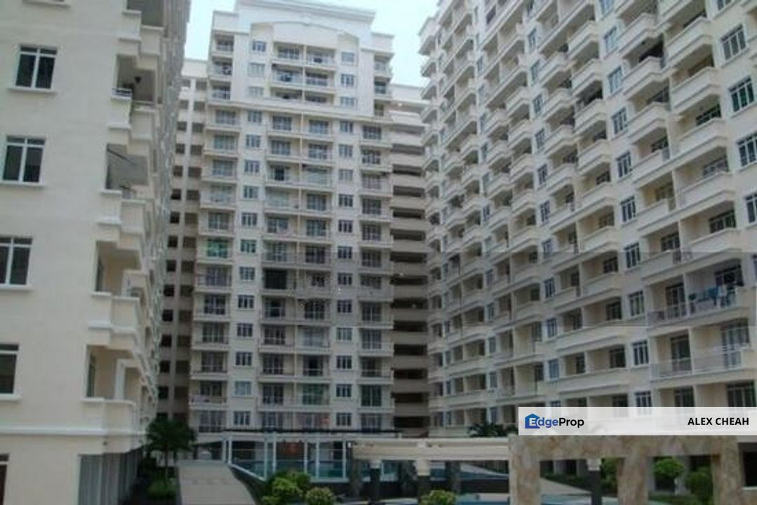 D'Piazza, Penang, Bayan Baru