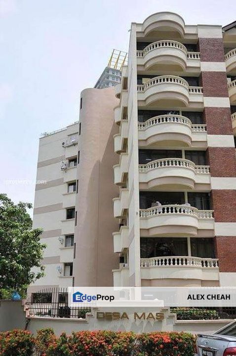 Desa Mas, Penang, Persiaran Gurney