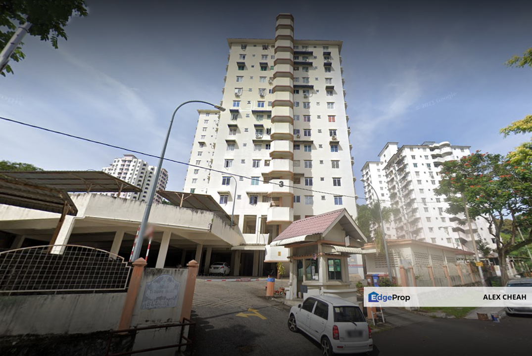 Taman Lembah Hijau Block 3, Penang, Greenlane