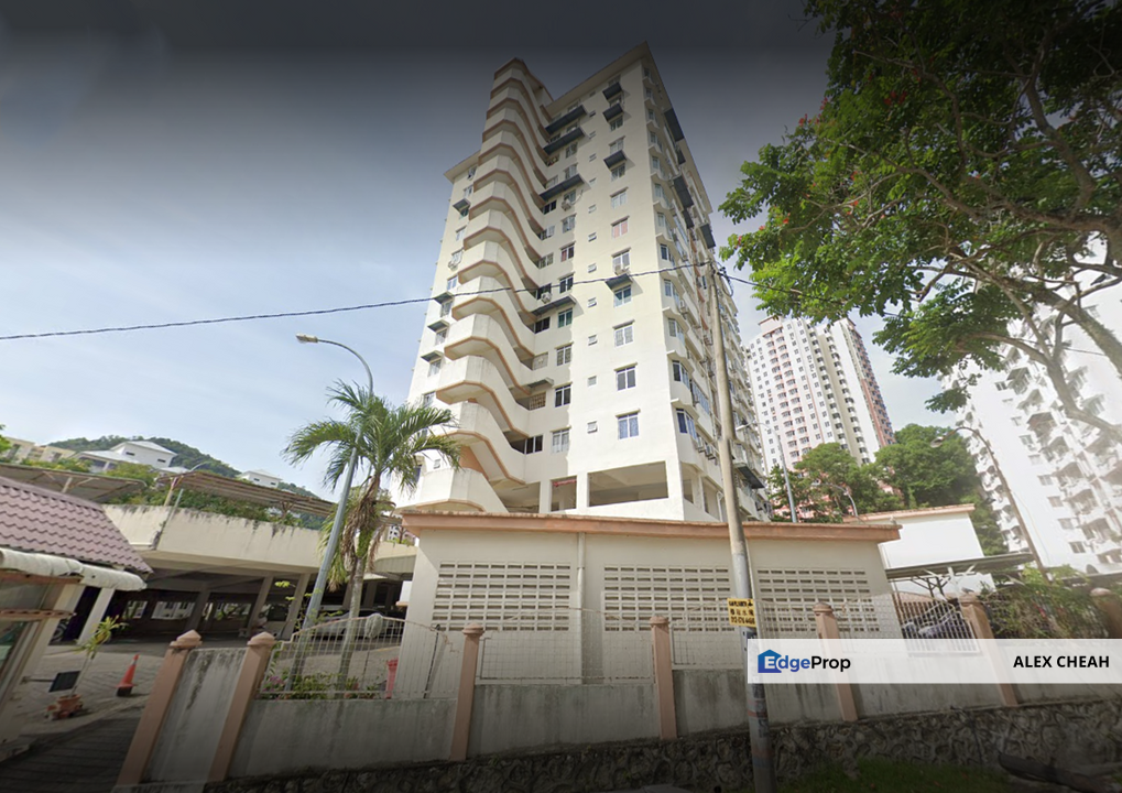 Taman Lembah Hijau Block 3, Penang, Greenlane