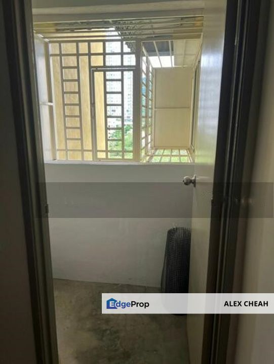 Idaman Seroja, Penang, Bayan Lepas