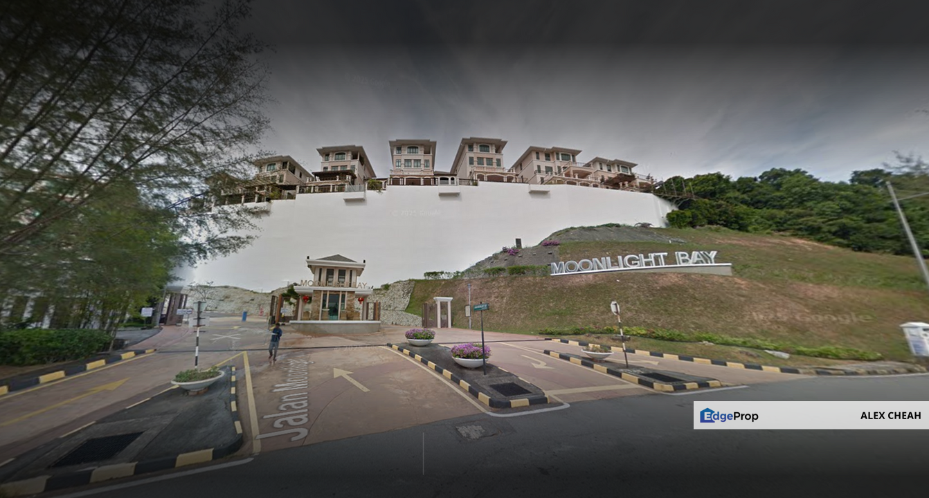 Moonlight Bay, Penang, Batu Ferringhi