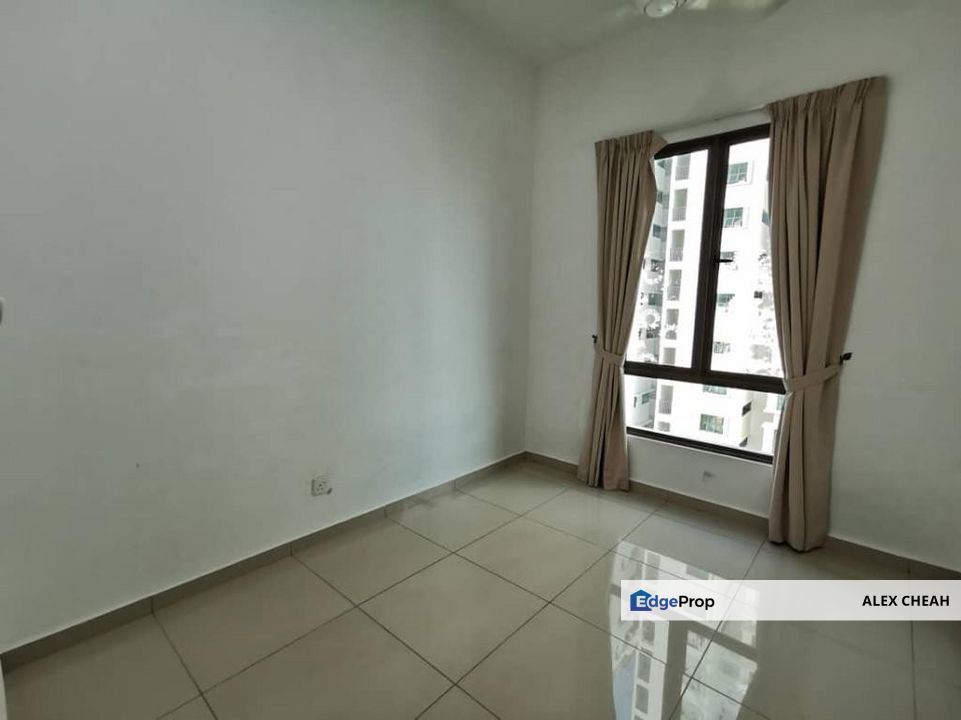 Tree Sparina, Penang, Bayan Lepas