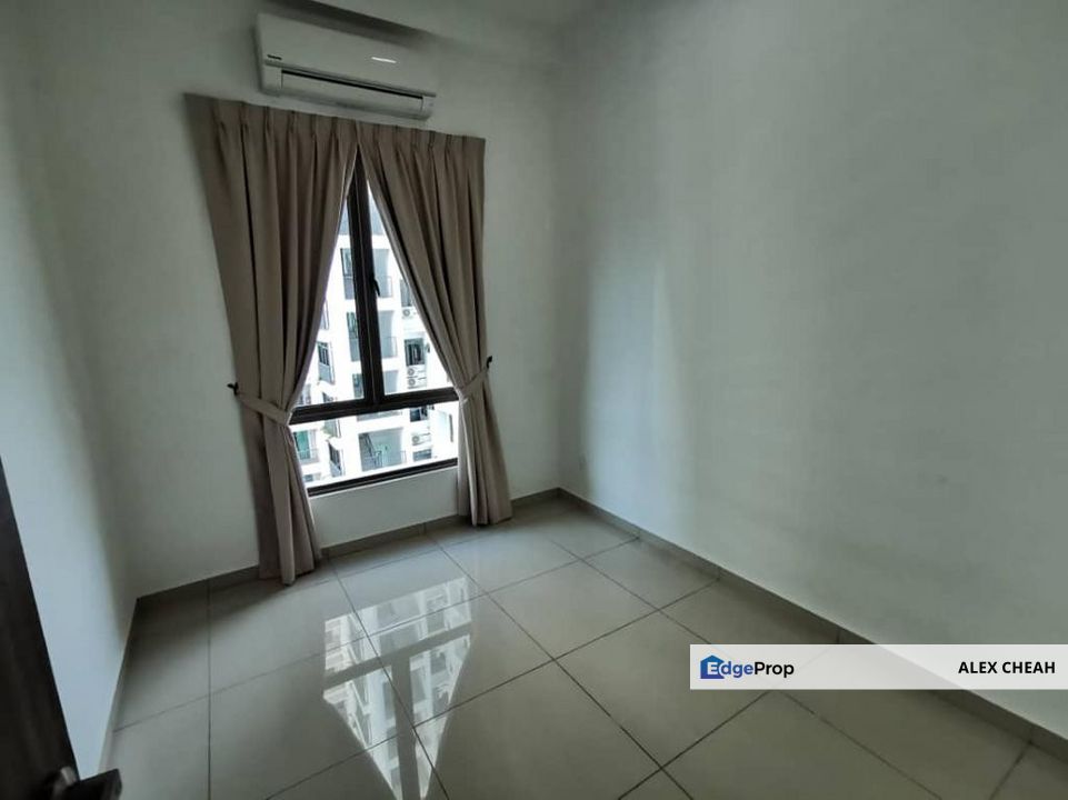 Tree Sparina, Penang, Bayan Lepas