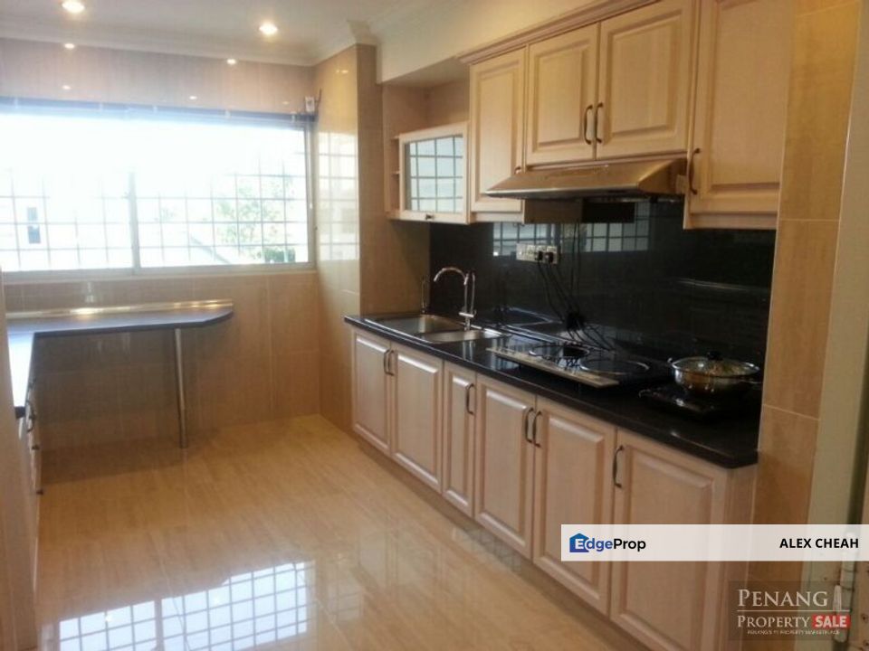 1 Persiaran Gurney, Penang, Persiaran Gurney