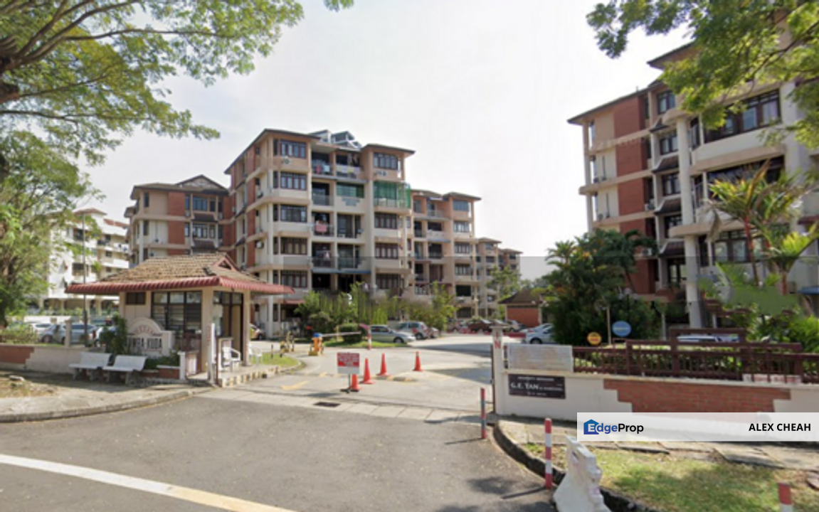 Medan Lumba Kuda, Penang, Ayer Itam