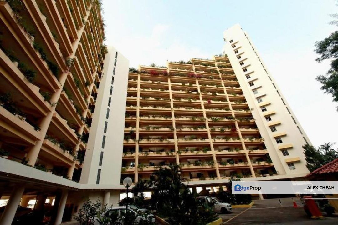 The Reef Condominium, Penang, Batu Ferringhi