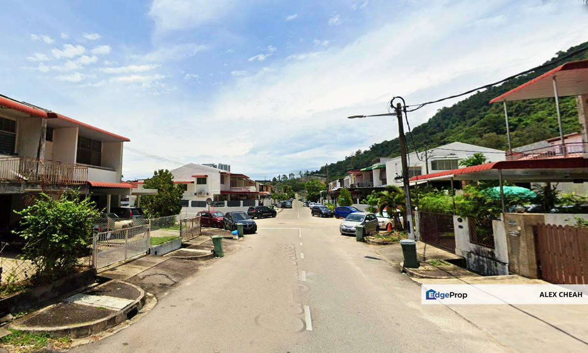 Island GLades Cangkat Delima Satu, Penang, Greenlane