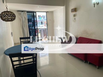 Villa Condo GROUND UNIT 750sf Renovated unit in Relau PISA, Penang, Relau