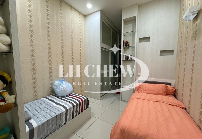 Ideal haus @ One Residence