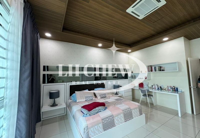 Ideal haus @ One Residence