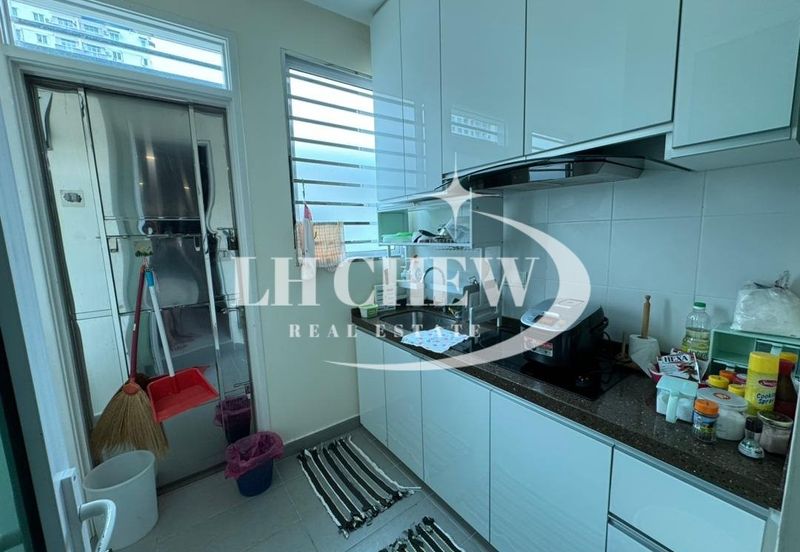 Ideal haus @ One Residence