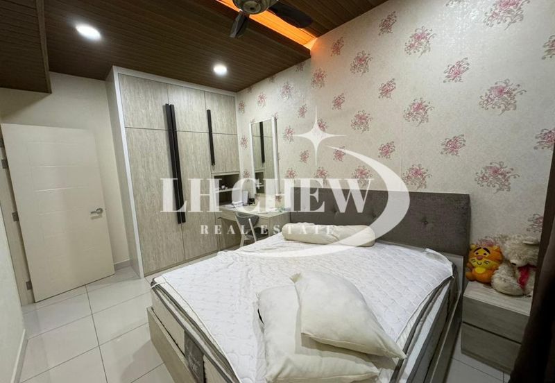 Ideal haus @ One Residence