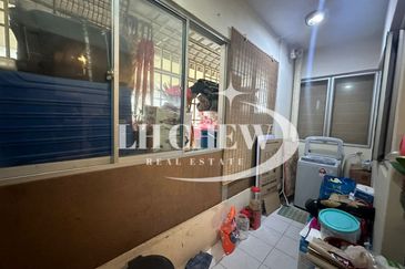 Relau Vista Apartment