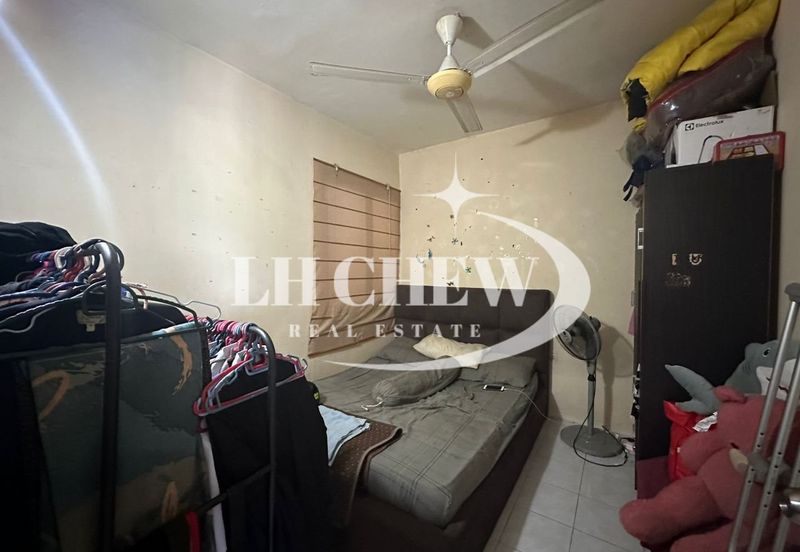 Relau Vista Apartment